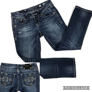 MISS ME Easy Capri Embroidered Cross Pocket 25